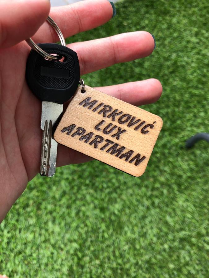 Mirkovic Lux Apartman Ni Exteriör bild